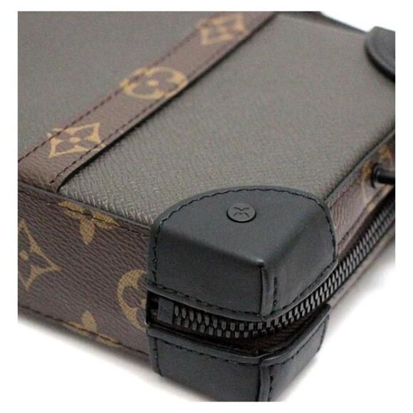 Louis Vuitton Soft Trunk Shoulder Bag Wallet Taiga Monogram - Picture 5 of 6